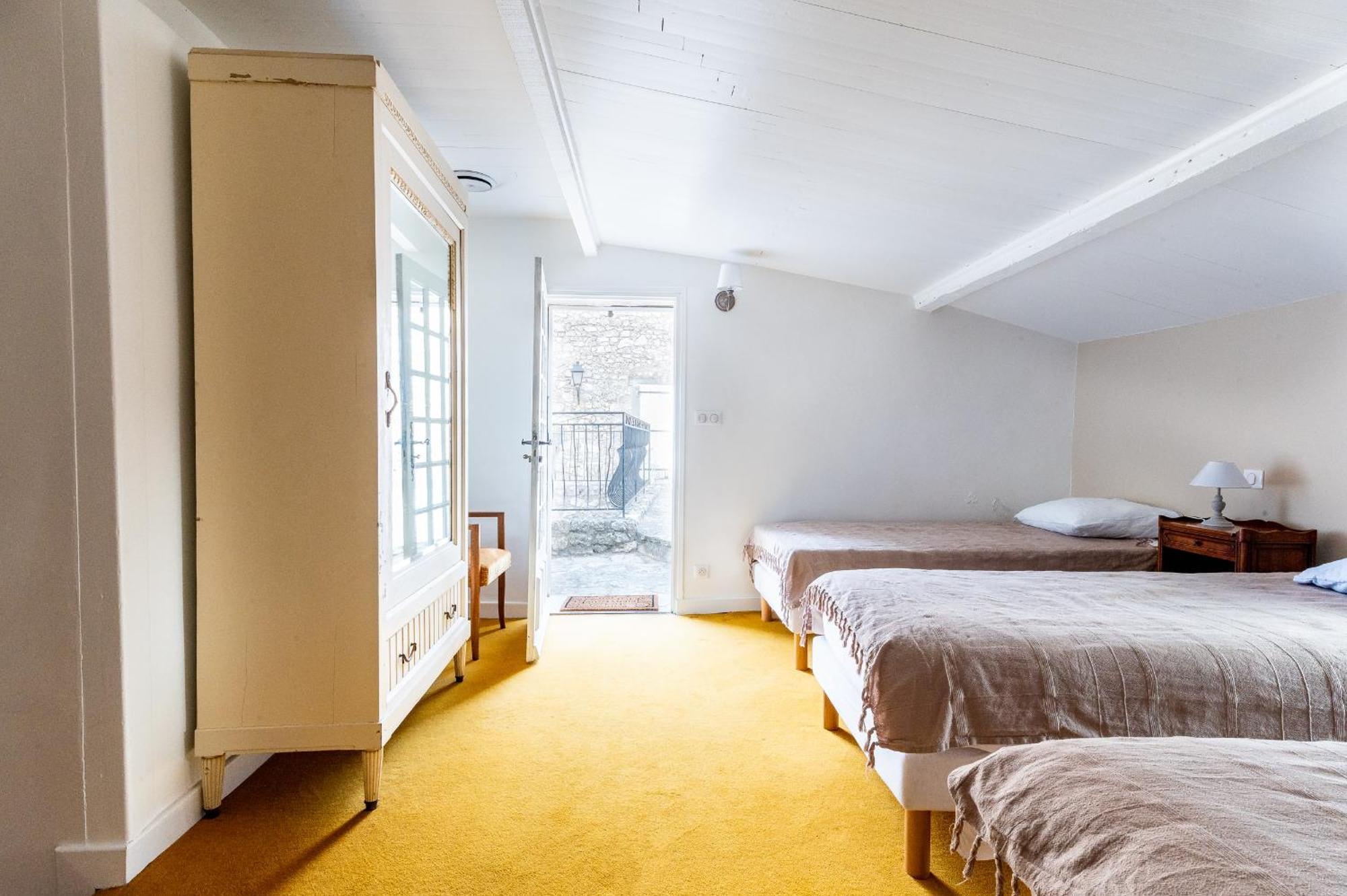 La Closerie D'Escalin Gite 12 Personnes Et Jacuzzi La Garde Adhemar Ngoại thất bức ảnh